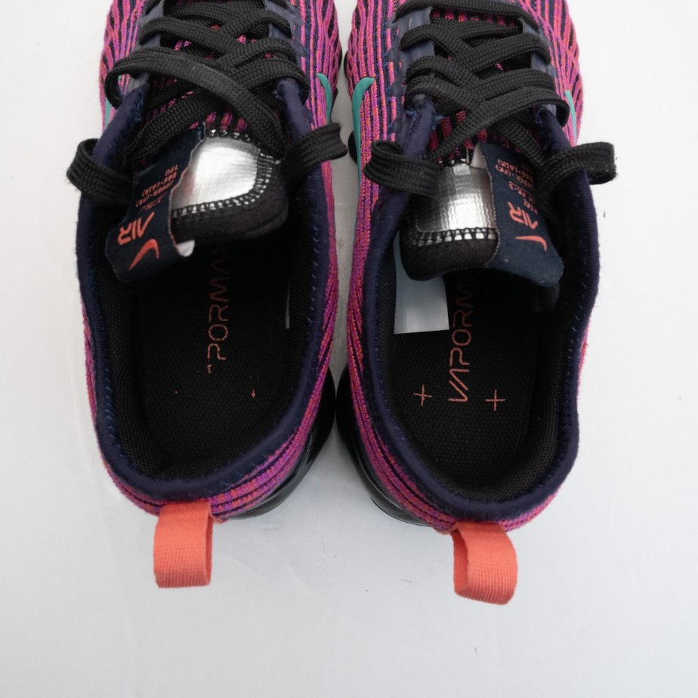 Nike Air VaporMax Flyknit 3 Vivid Purple BQ5238-402 size 4Y - Picture 10 of 12